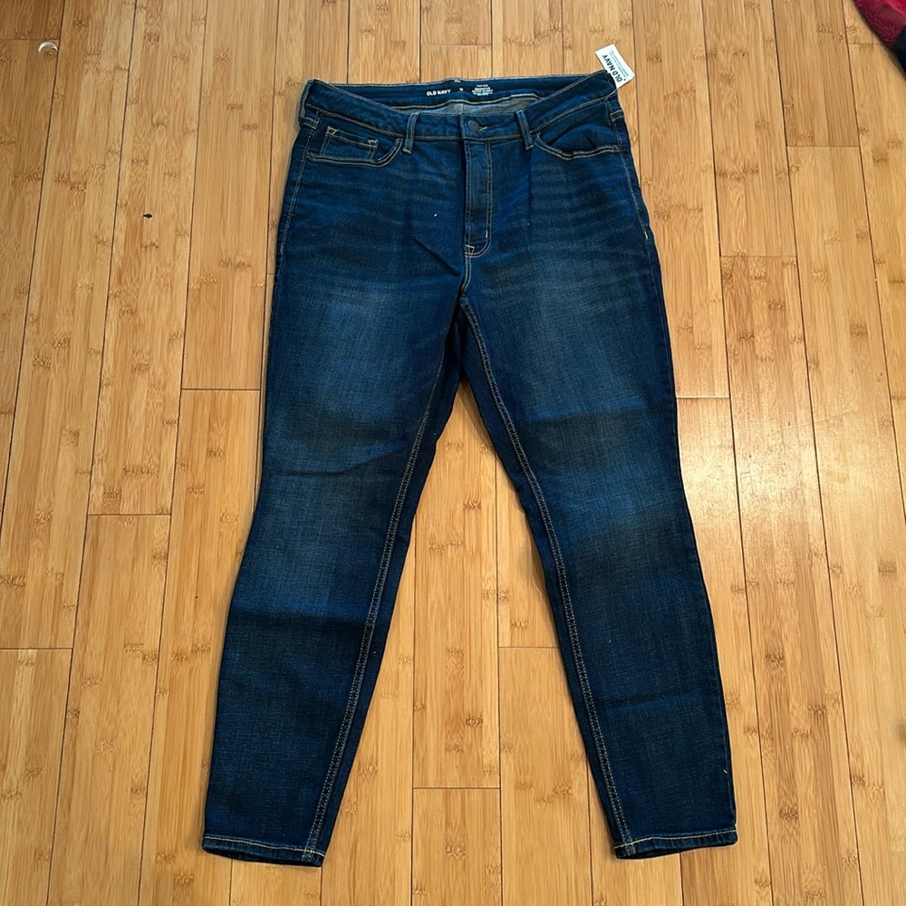 Old Navy High Rise Rock Star Super Skinny Sz 12 NWT
